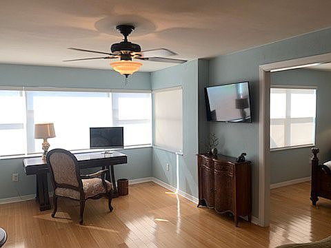 3rd image of 1900 Clifford St APT 701