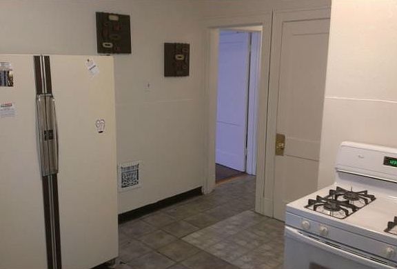5th image of 3221 Gravois Ave #A