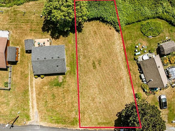 4th image of 214 Lighthouse Way