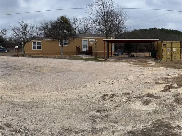 349 S 9th St, Lometa, TX 76853