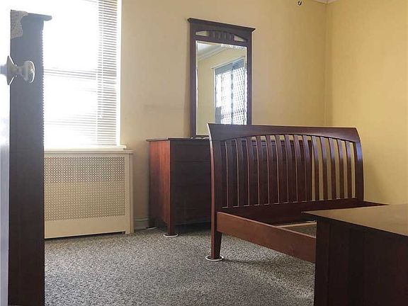 5th image of 5254 65th Pl APT 4J
