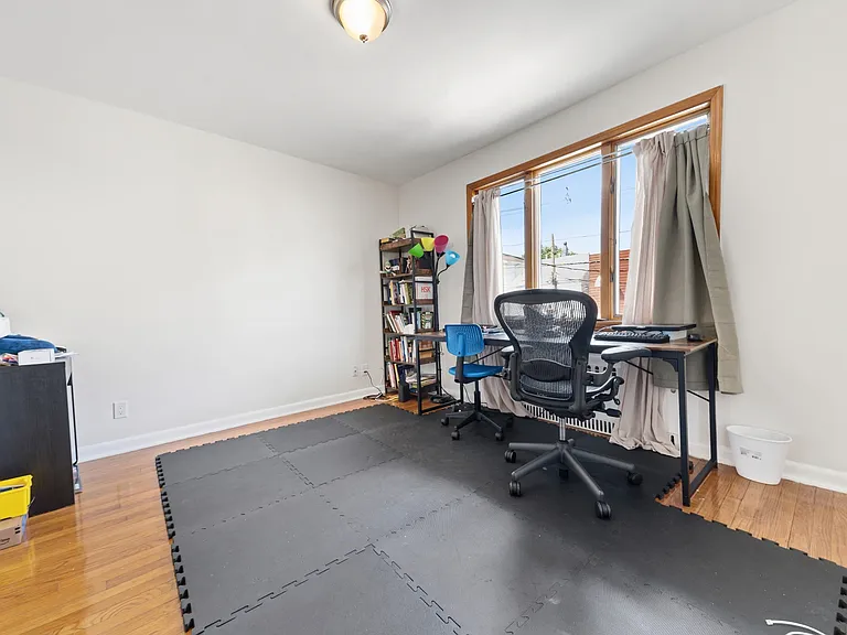 31 Leonard St #2 — Photo 6