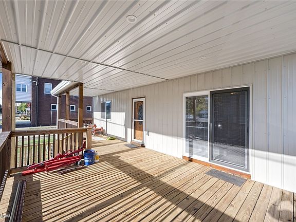 2nd image of 1000 2nd Ave