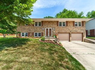 606 S Fairview Rd, Columbia, MO 65203