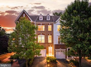 20404 Trails End Ter, Ashburn, VA 20147