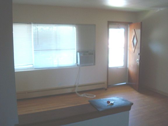 2nd image of 4919 Columbus Dr APT 2