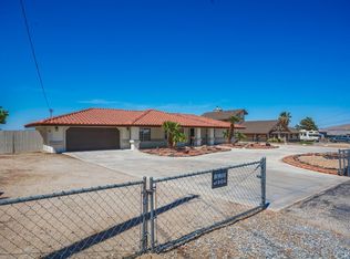18754 Hinton St, Hesperia, CA 92345