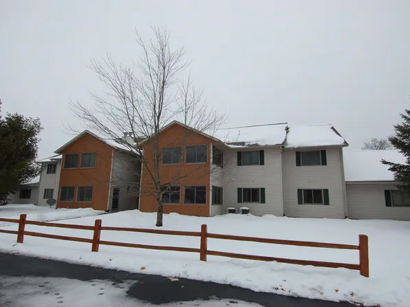 N7196 Three Rivers Blvd #A2, New Lisbon, WI 53950