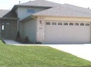 1525 E 112th Ave, Crown Point, IN 46307