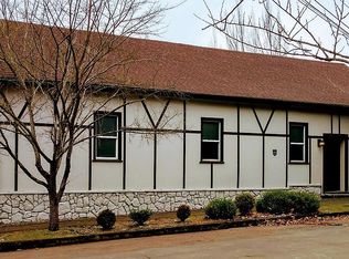 2550 F St #A, Vancouver, WA 98663