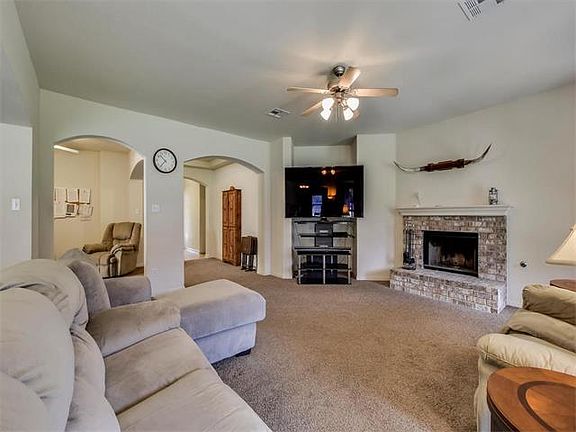 5th image of 1515 Homewood Cir