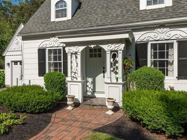 51 Pinehurst Road, Portsmouth, NH 03801