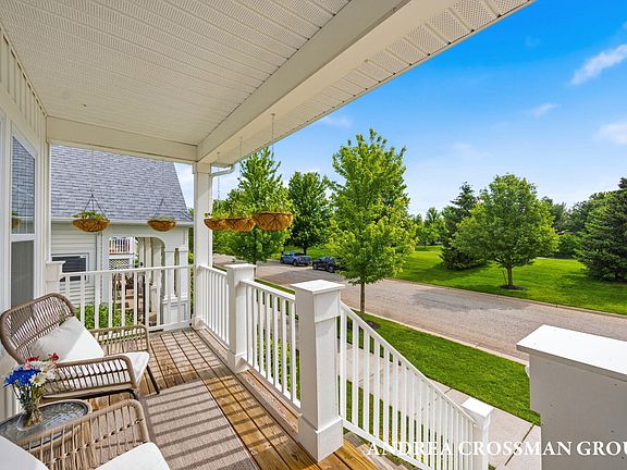 3rd image of 2130 Kensington Park Cir