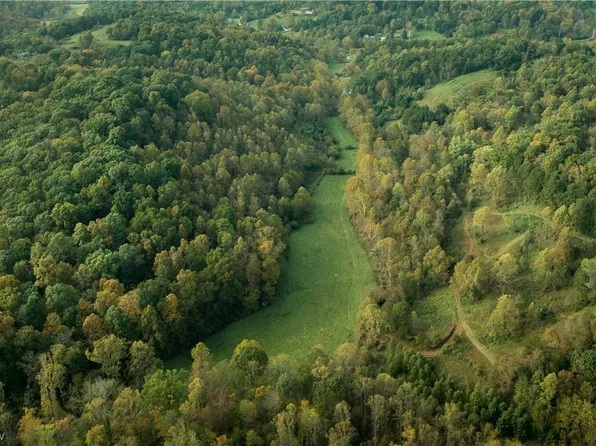 0 Farm View Dr, Parkersburg, WV 26101