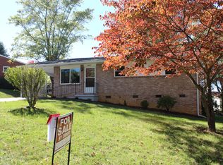4005 Prescott Dr, Johnson City, TN 37601