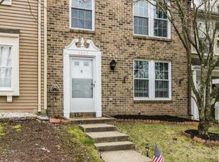 1615 Sierra Woods Dr, Reston, VA 20194
