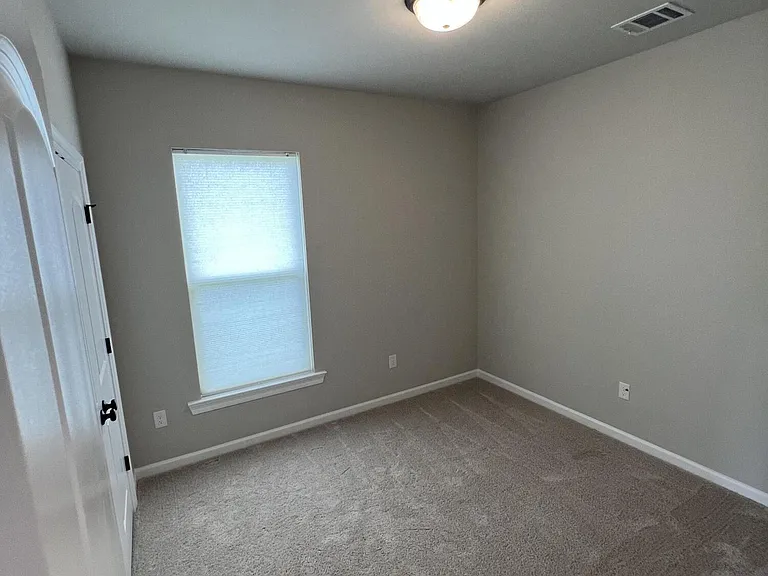307 Grassy Meadows Ln — Photo 19