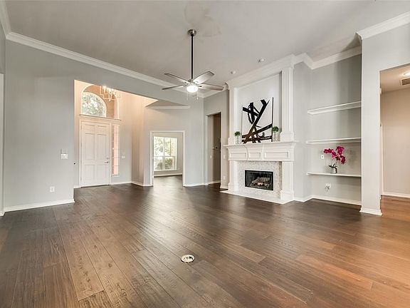 4th image of 2708 Thistlewood Ct