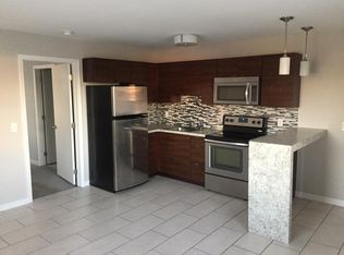 1408 6th Ave #2, Huntington, WV 25701