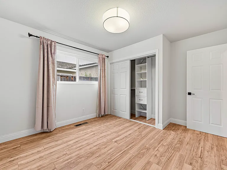 35787 Gissing Pl — Photo 17
