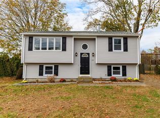 24 Hoover St, West Warwick, RI 02893