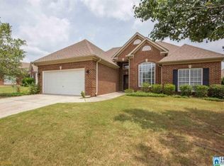 560 Old Cahaba Dr, Helena, AL 35080