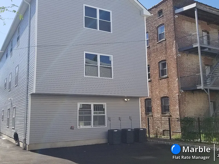 317 14th Ave #3 — Photo 24