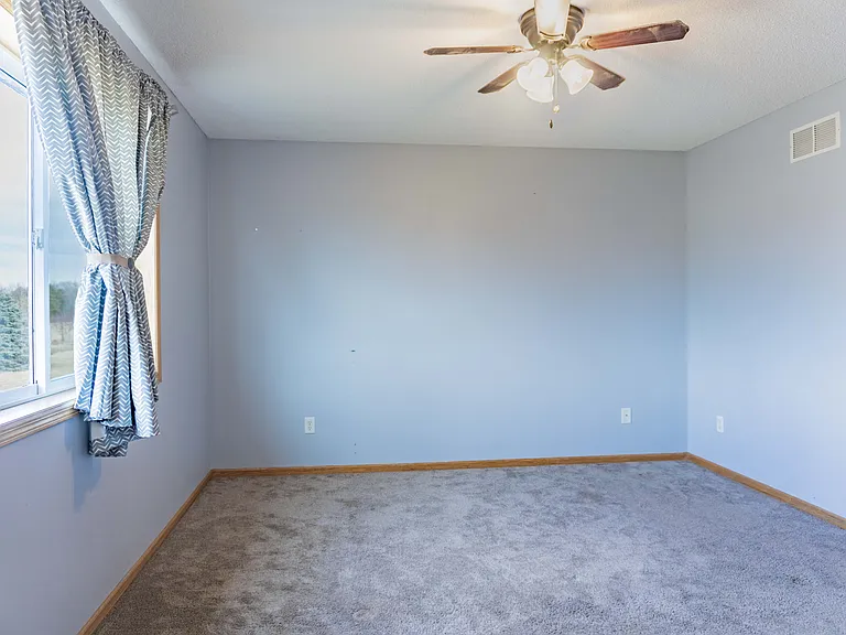 2112 Blake Ave — Photo 27