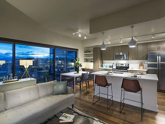 2nd image of 200 Fillmore St #613