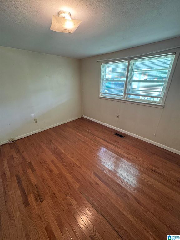 1013 Patterson St, Anniston, AL - View 5