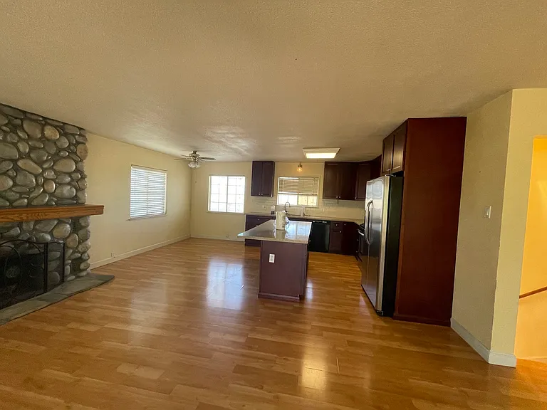 4600 Sandmound Blvd — Photo 24