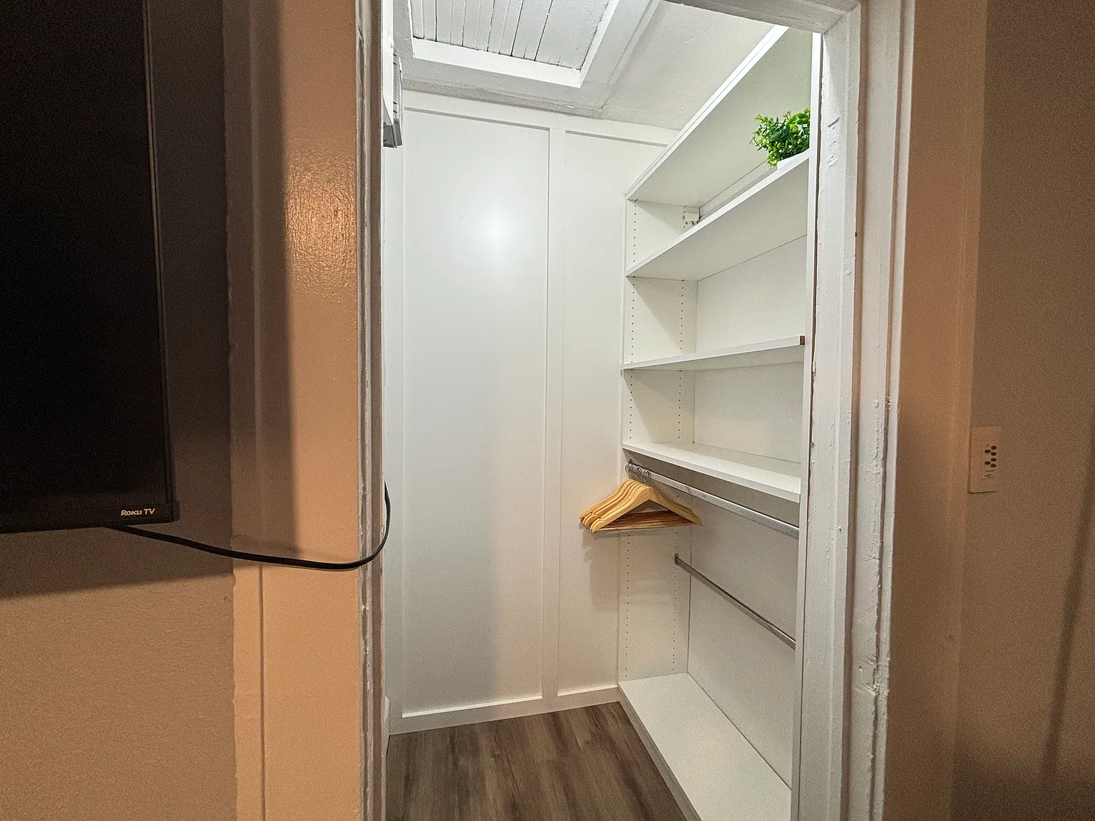 1 bed, 1276 sqft, $1,175 — Photo 4