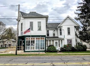 4 E Main St, Savannah, OH 44874