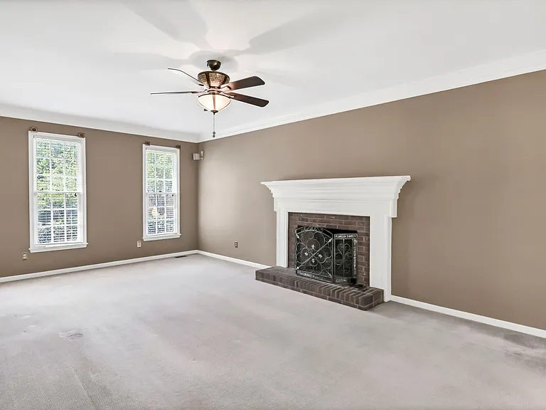 1100 Woodtree Ct — Photo 14
