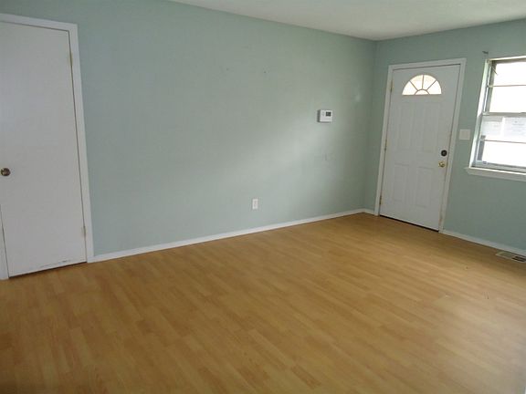 2nd image of 408 NW 55th St