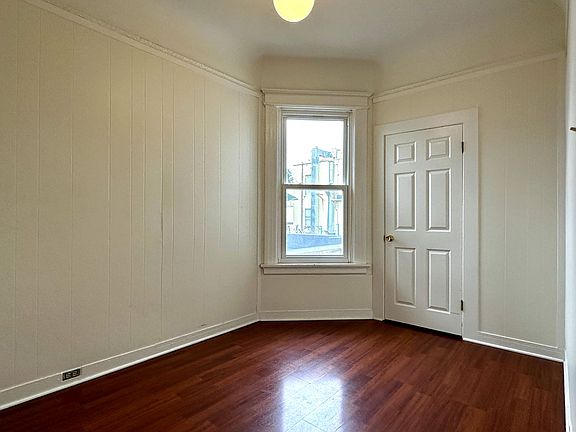 4th image of 16 Lexington St #20