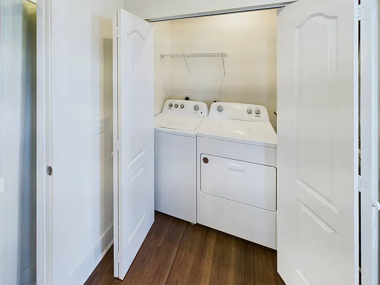 375 Quinn Ln #19-201 — Photo 3