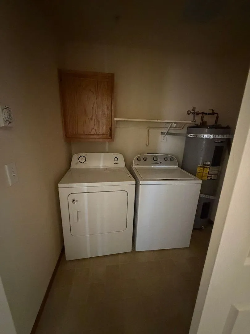 6405 Chapel Hill Blvd — Photo 4