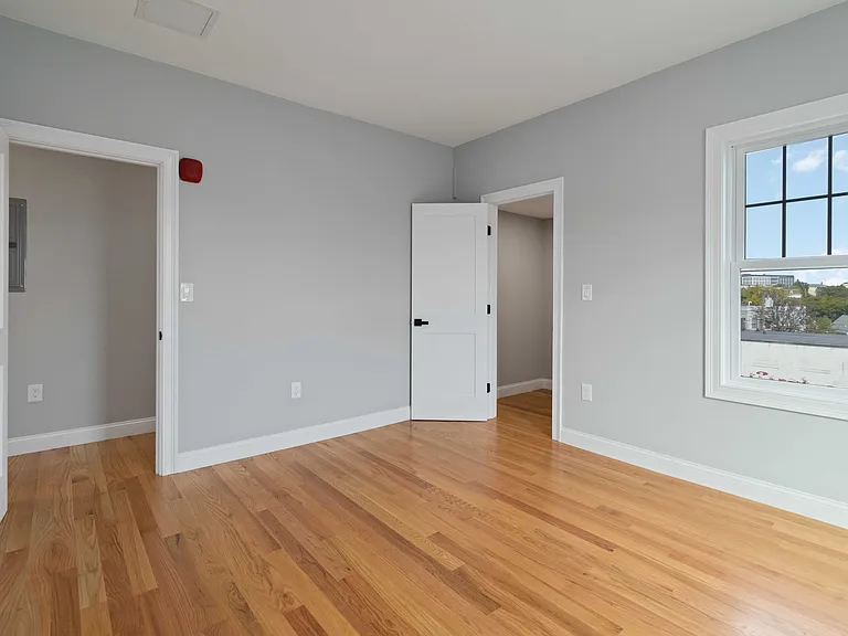 20 Alston St #20 — Photo 26