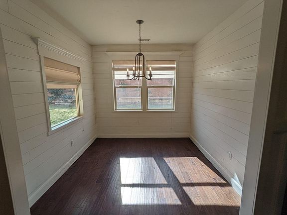 4th image of 3645 W Sagebrush Dr