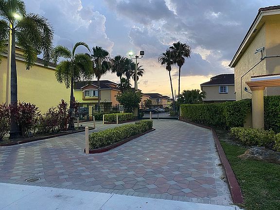 2nd image of 8210 NW 10th St APT 6