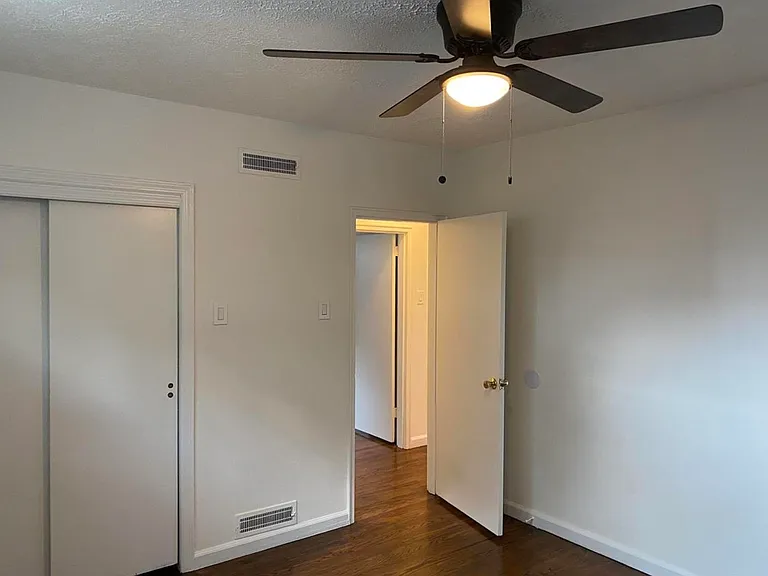 132 Nelson Ave #2 — Photo 11