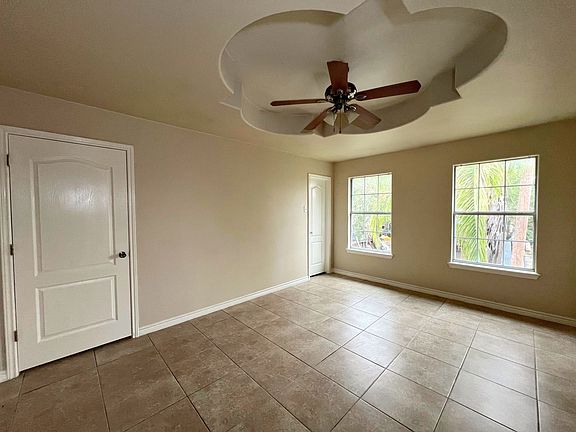 5th image of 3208 Gustavus St #Ab65feab4