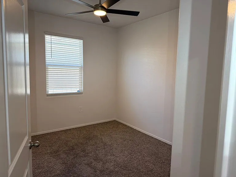 9427 E Alfalfa Dr — Photo 10