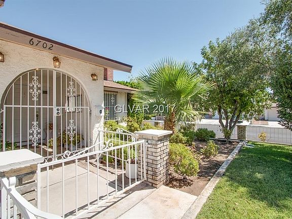 5th image of 6702 Redwood Cir