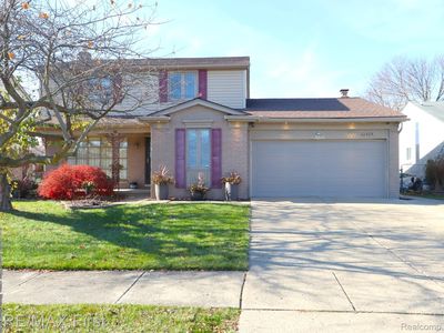 42429 Royal Ln, Clinton Township, MI, 48038