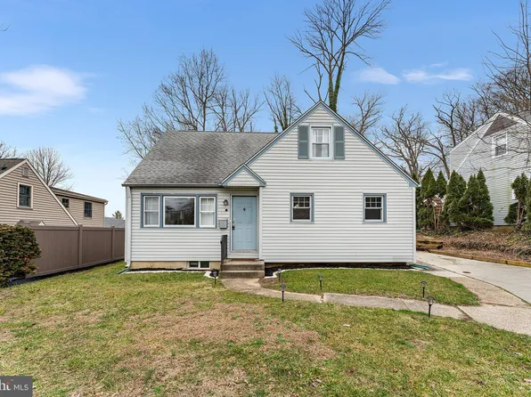495 Mary St, Mount Holly, NJ 08060