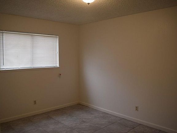 Dining Rm area