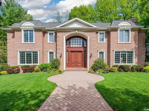 21 Hickory Drive, Great Neck, NY 11021