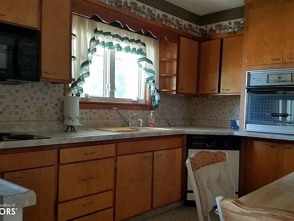 4th image of 326 S 5th St #Townhouse